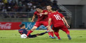 Những lưu ý quan trọng khi tiếp nhận và sử dụng tin tức bóng đá